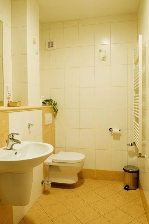 Hotel Bohemia Jičín Oda fotoğraf